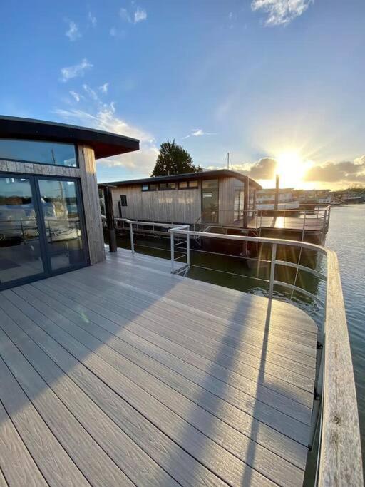 Houseboat Eleuthera Bembridge Luaran gambar